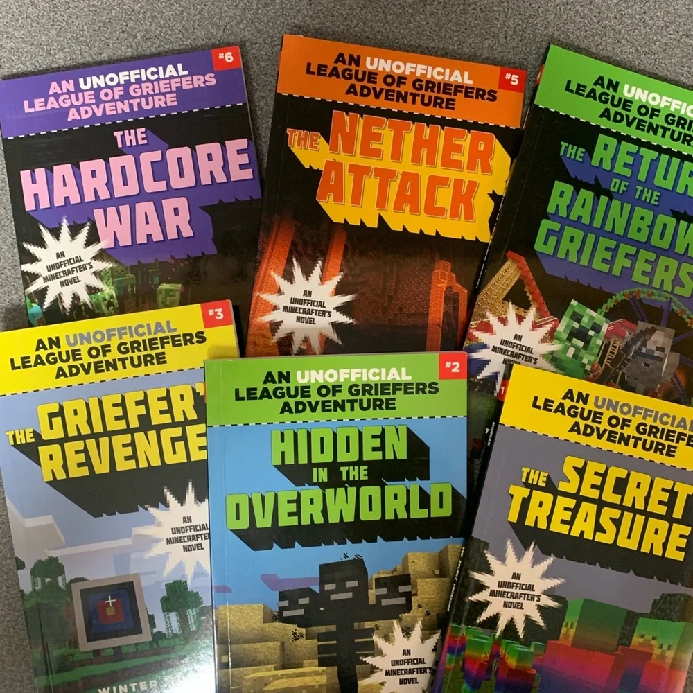**Minecraft Adventure Series Box Set